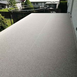 North Vancouver Carnaby Pl Vinyl Decking 3 69aea7dc